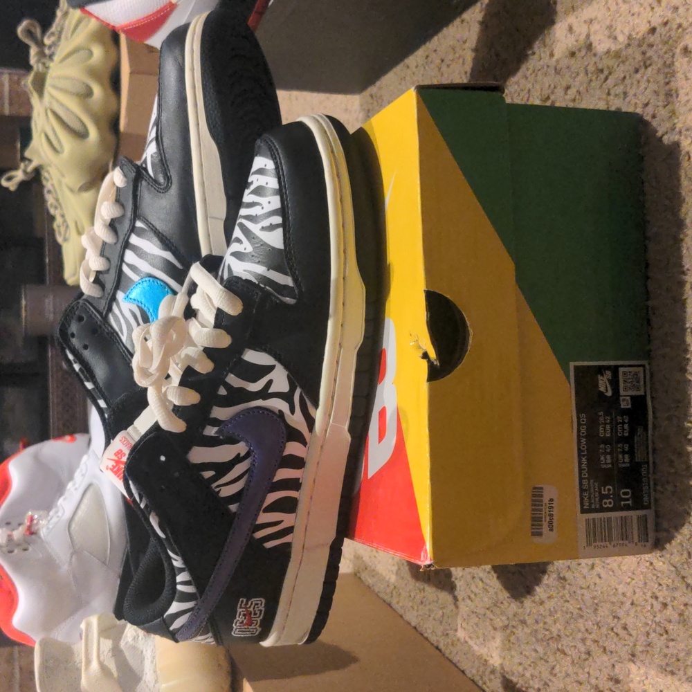 Nike SB Zebras